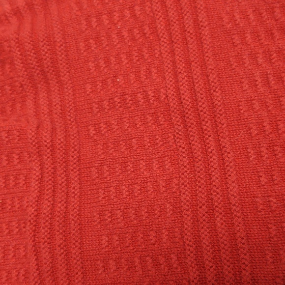 *SOLD* EUC Cat & Jack Boys Red Sweater Size 8/10 - Picture 3 of 5